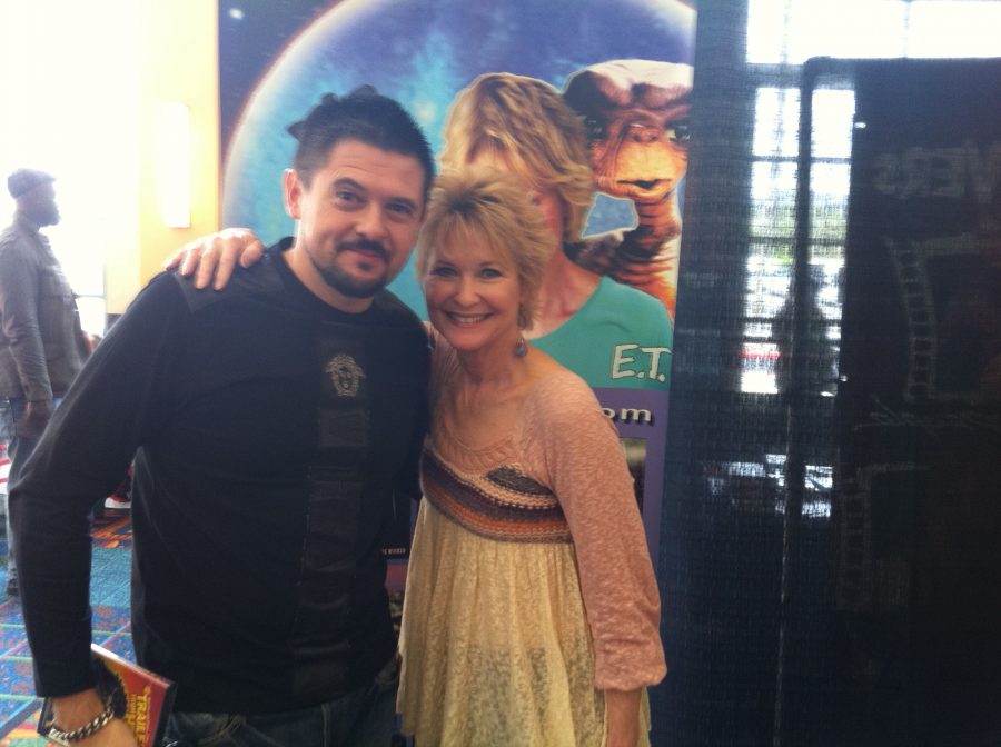 con Dee Wallace, Burbank, 2011